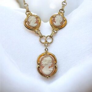🌺Vintage Gold Filled Cameo Necklace